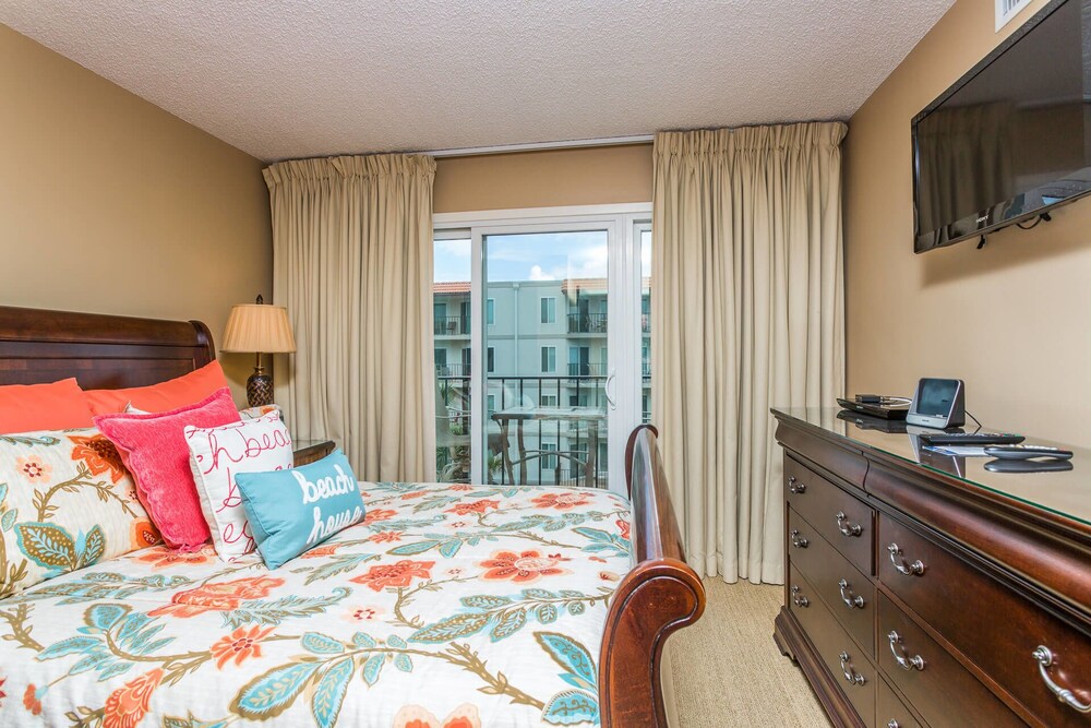 Condo, 2 Bedrooms, Ocean View - Guestroom