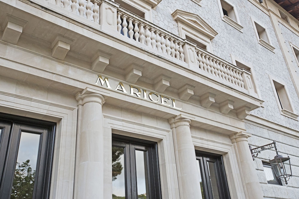Hotel Entrance