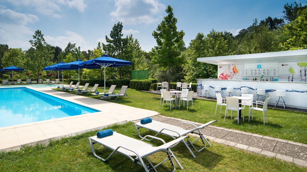 Piscina all'aperto