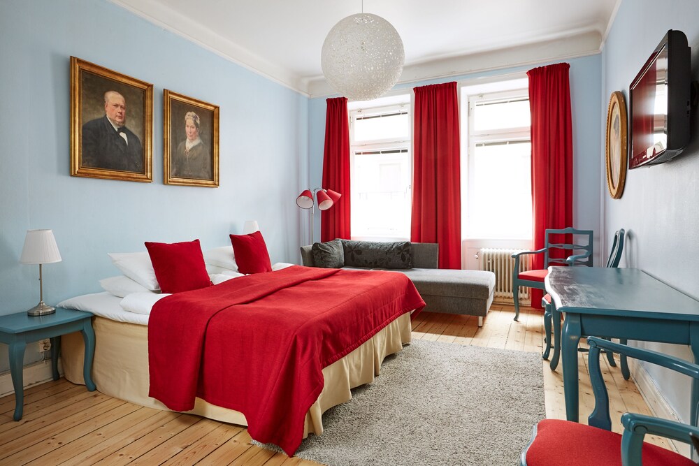 Guestroom