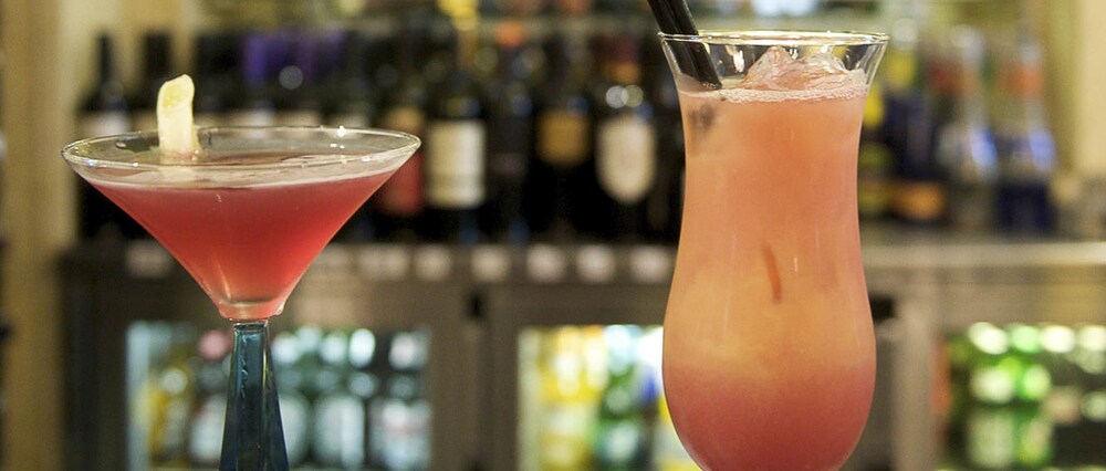 Hotel Bar