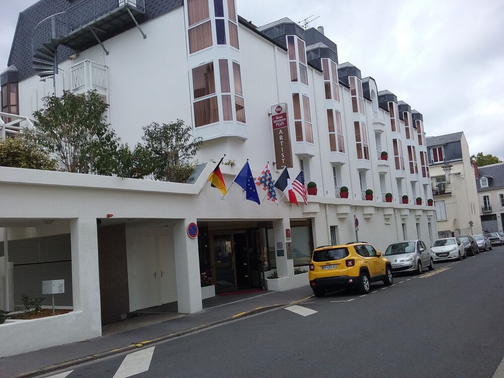 Hotel Front