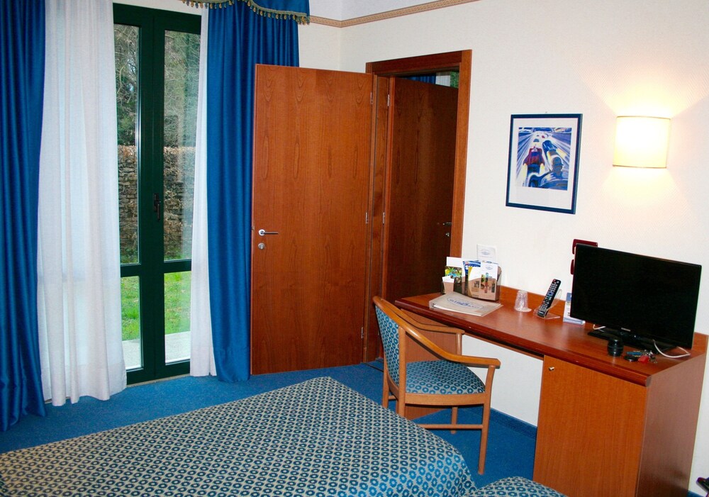 Guestroom View