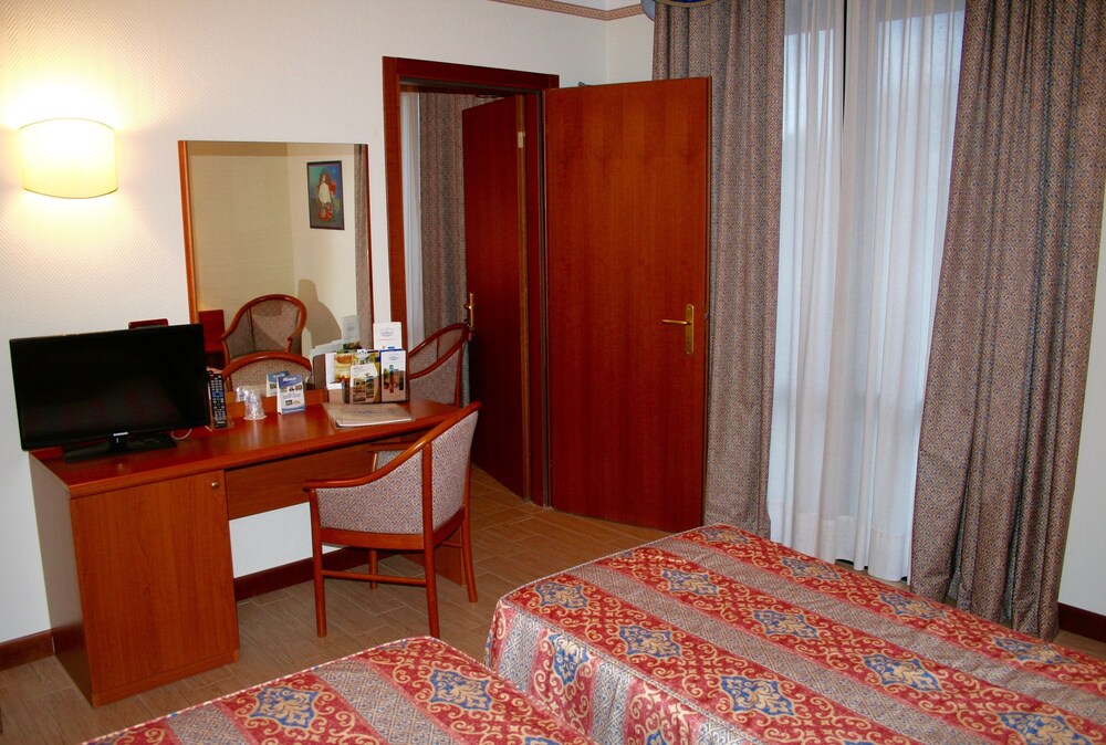 Guestroom View