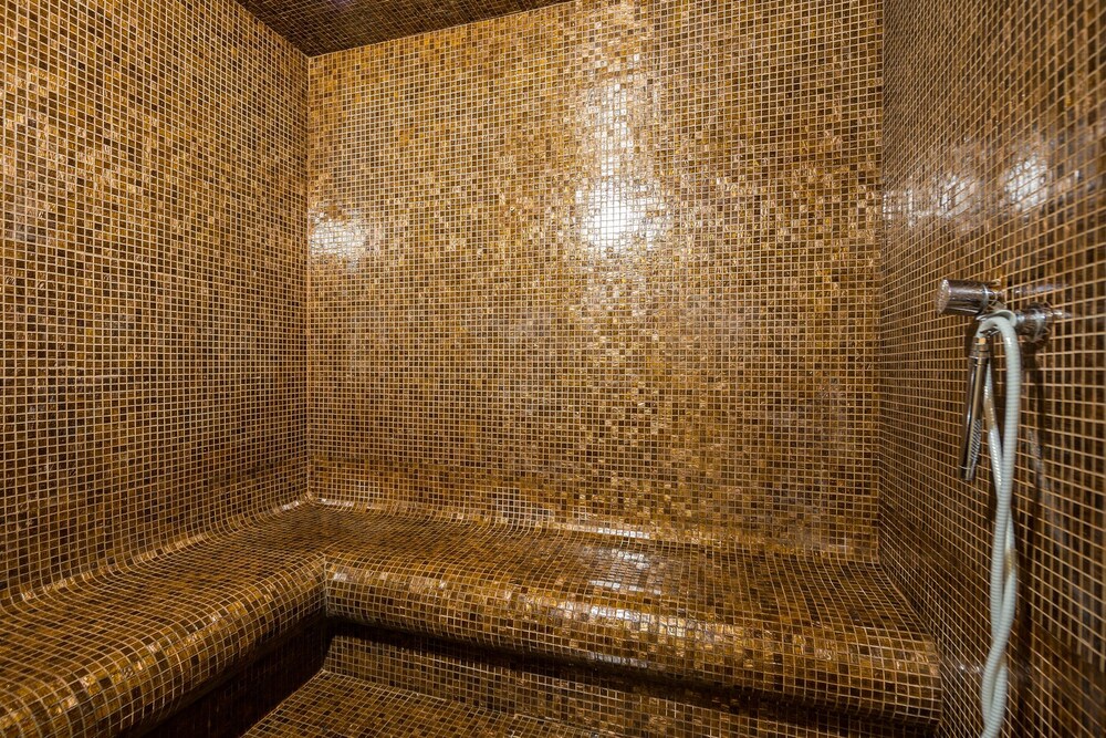 Steam Room