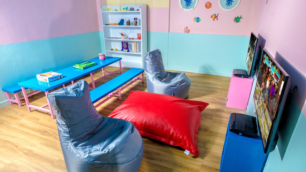 Area giochi per bambini (al coperto)