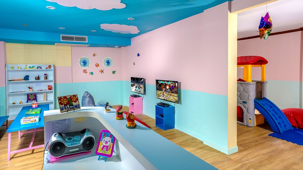 Area giochi per bambini (al coperto)