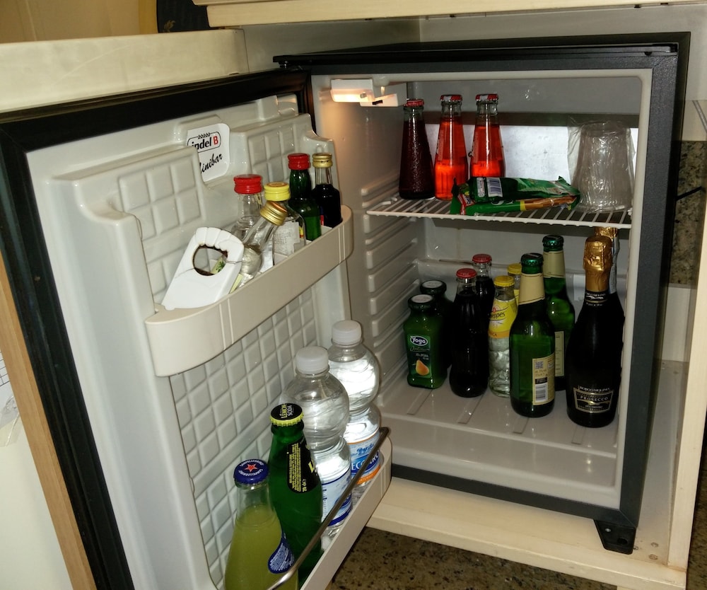 Minibar