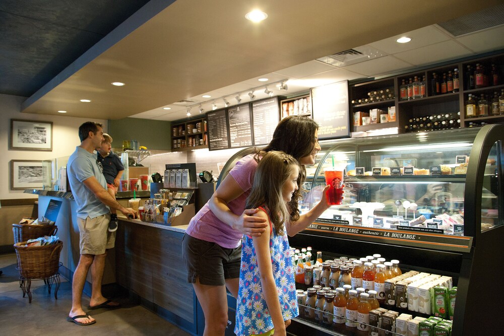 Coffee Shop