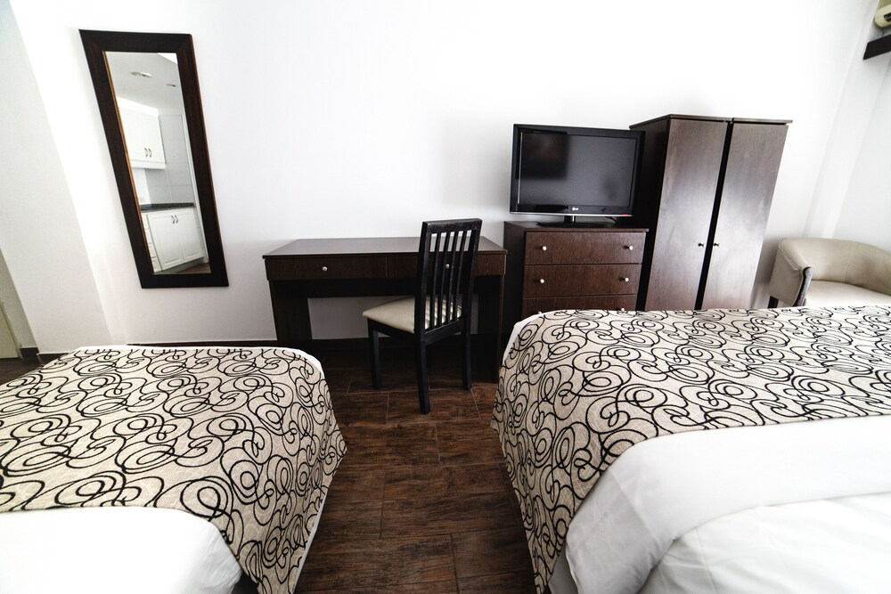 Triple Room - Guestroom