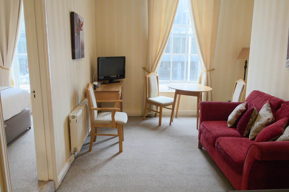 Apartment, 1 Double Bed - Guestroom