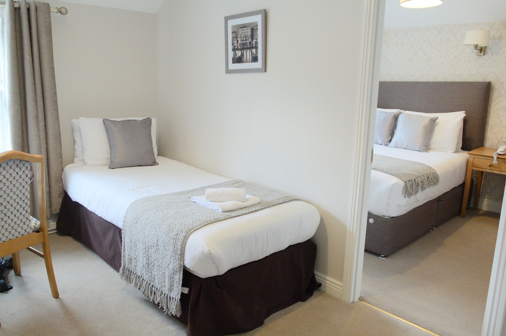 Triple Room, Multiple Beds (Apartment) - Guestroom