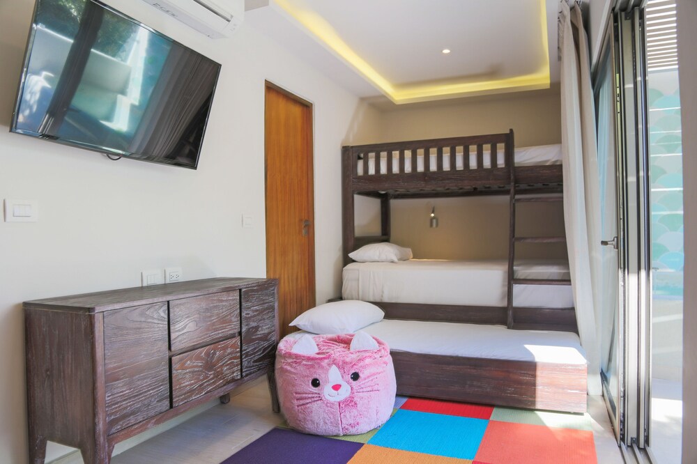 Childrens Theme Room