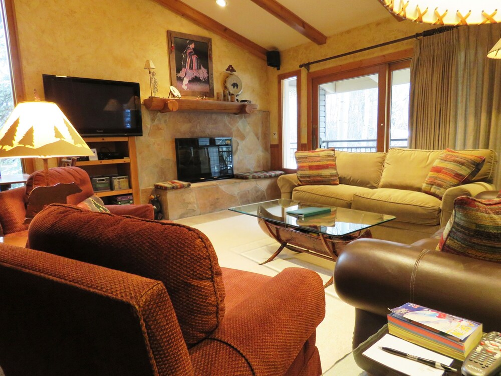 Loft (Two Bedroom Loft Three Bath Condo) - Living Area