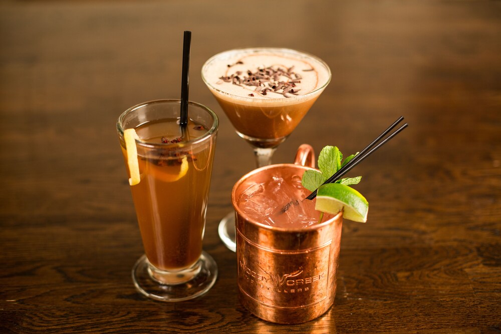 Hotel Bar