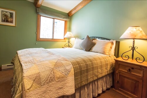 Loft (Two Bedroom Loft Three Bath Condo) - Guestroom