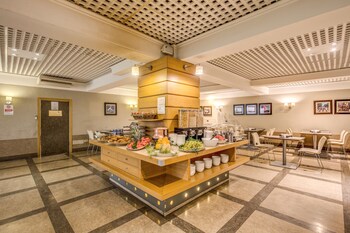 Food Court