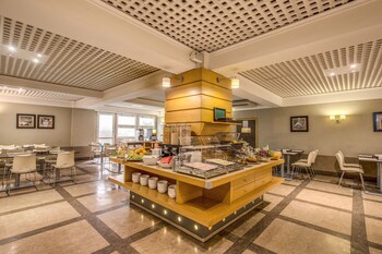 Food Court