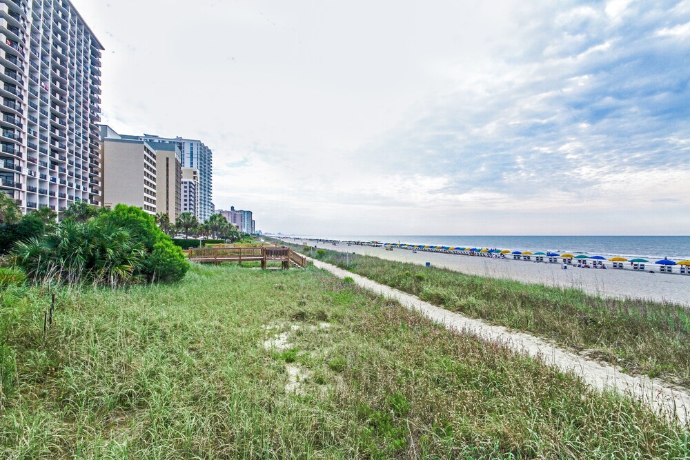 Beach/Ocean View