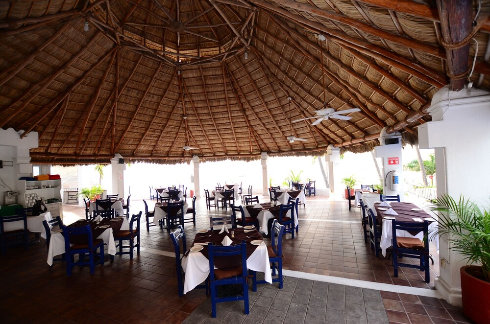 Food Court