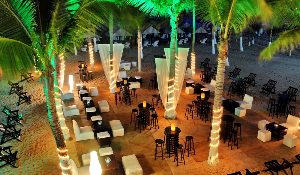 Outdoor Banquet Area