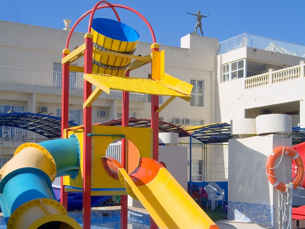 Childrens Play Area - Outdoor