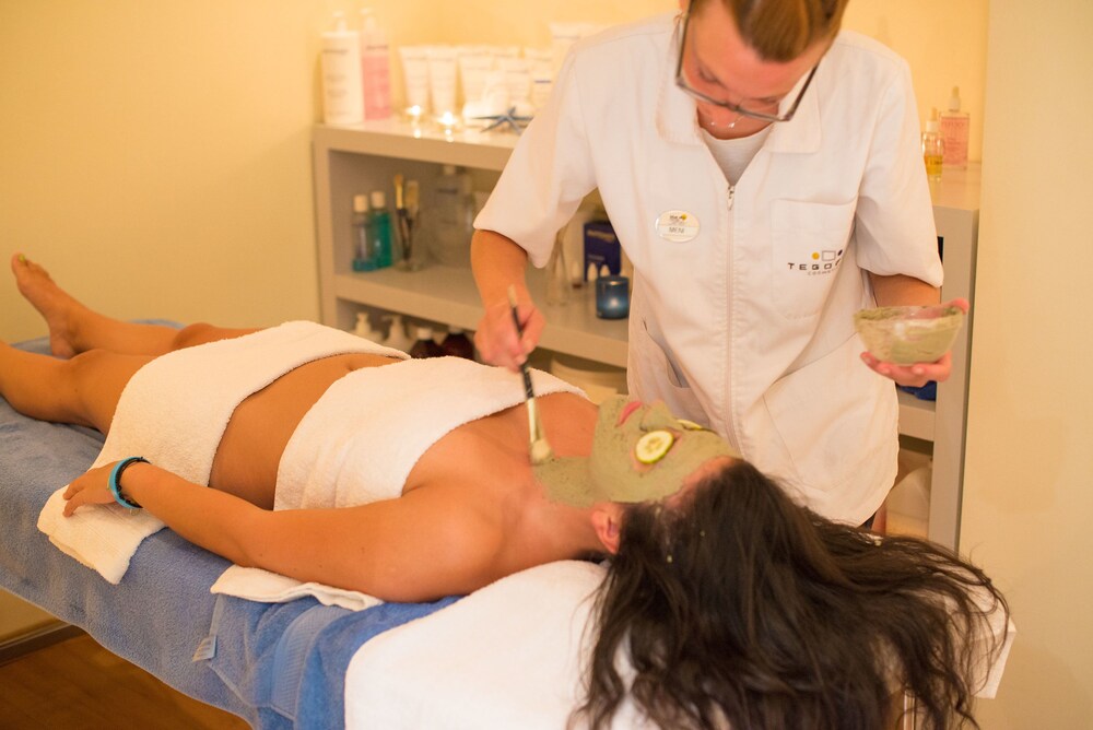 Facial