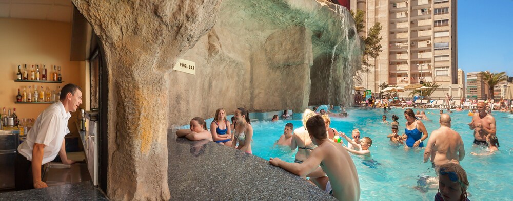 Poolside Bar