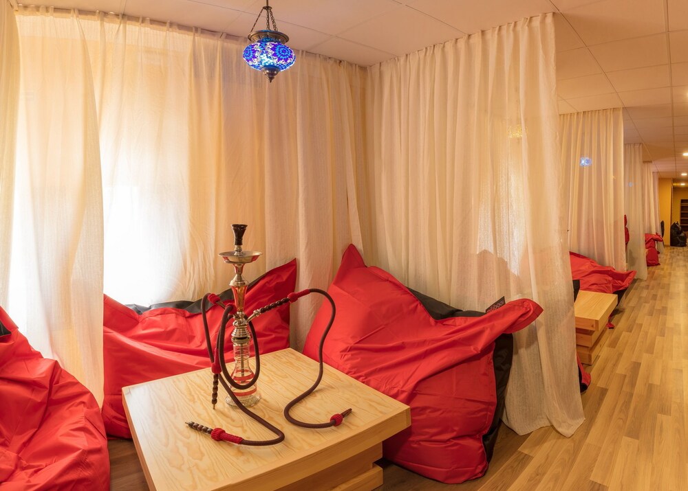 Hotel Lounge