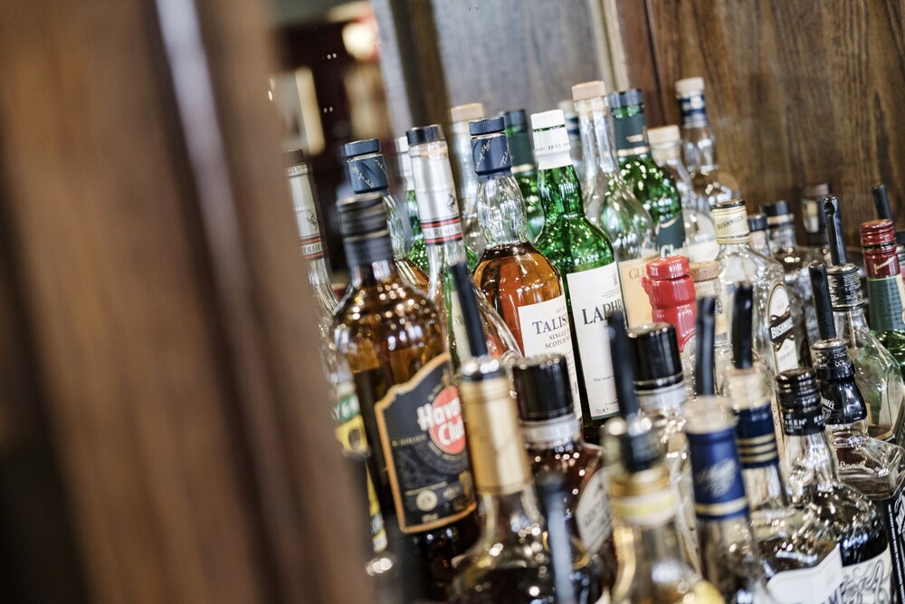 Hotel Bar