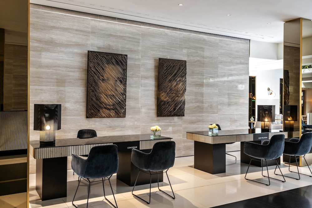 Concierge Desk
