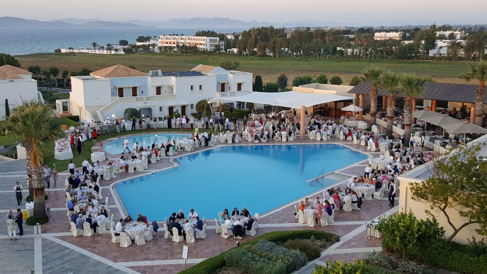 Outdoor Banquet Area