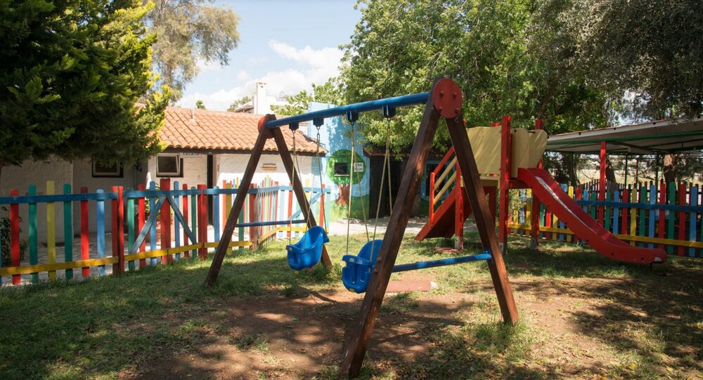 Childrens Play Area - Outdoor