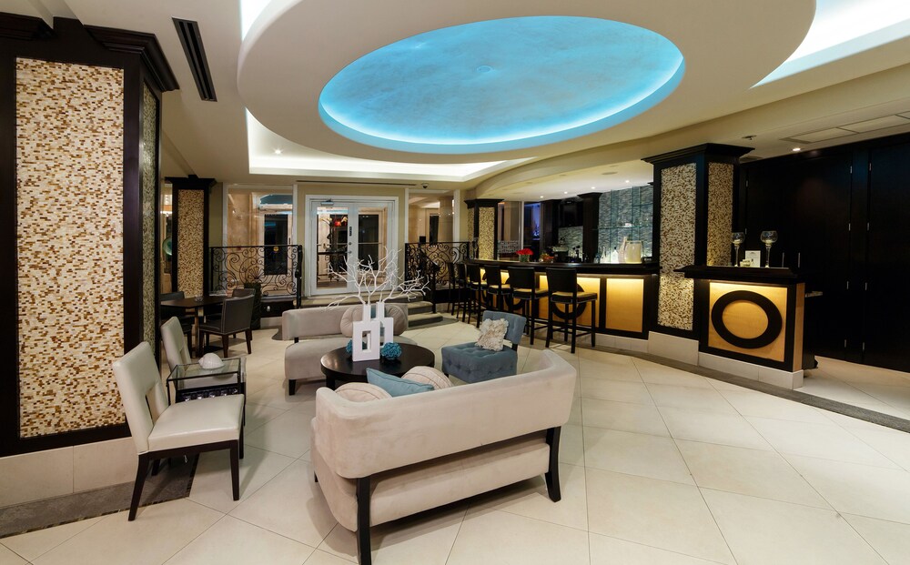 Hotel Lounge