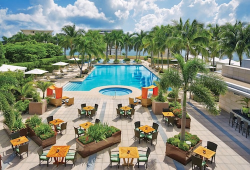 Four Seasons Hotel Miami
