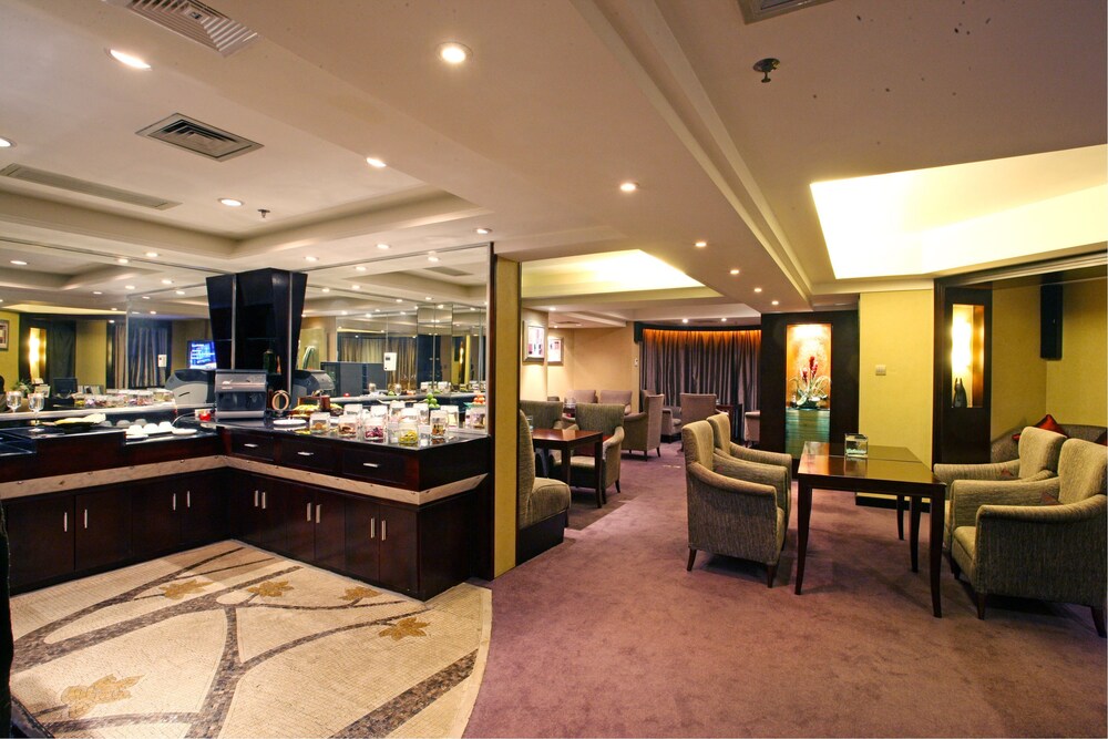 Hotel Lounge