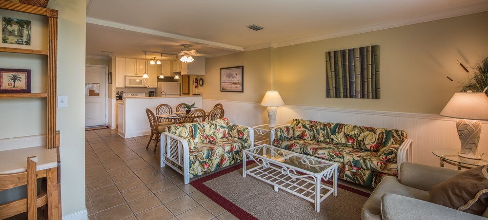 Villa, 2 Bedrooms - Guestroom