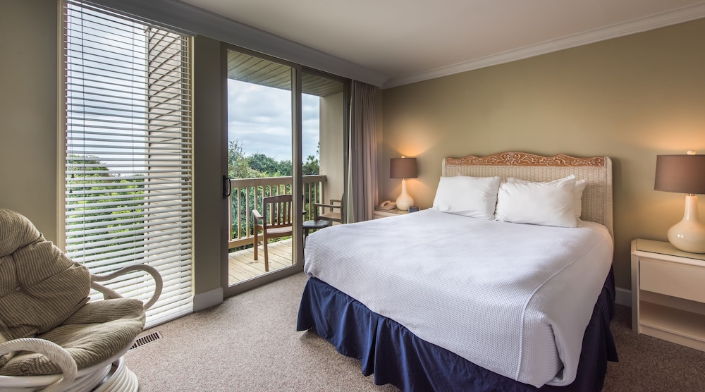 Villa, 2 Bedrooms (Oceanside) - Guestroom