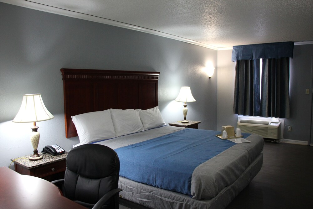 Guestroom View