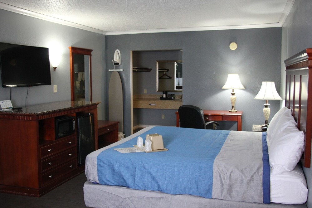 Guestroom View