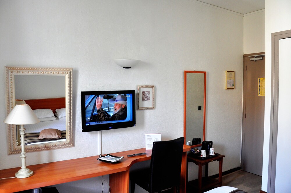 Guestroom