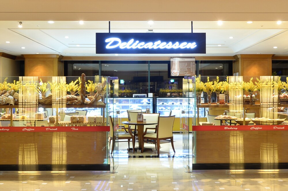 Delicatessen