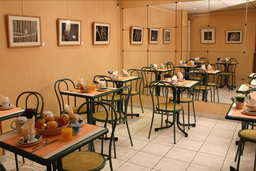 Salle de petit-déjeuner