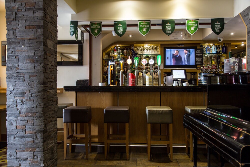 Hotel Bar