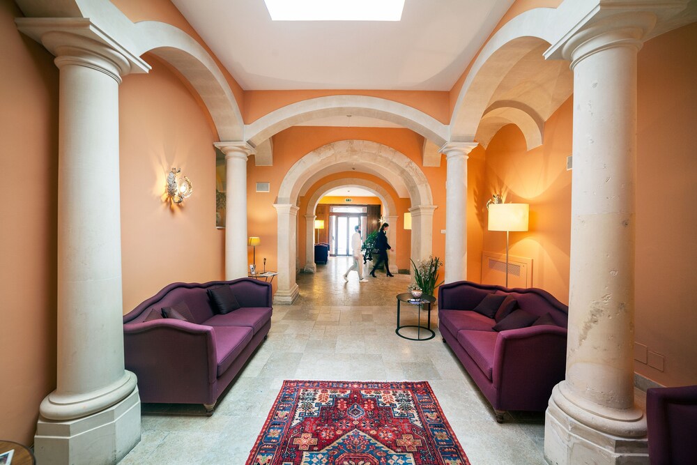 Hall
