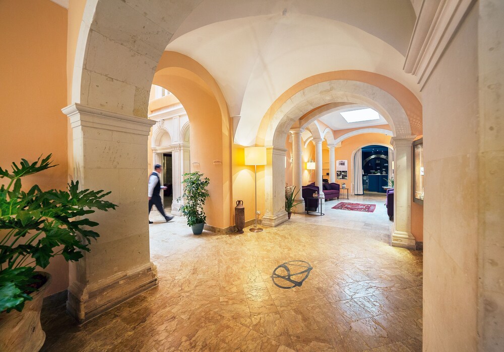 Hall