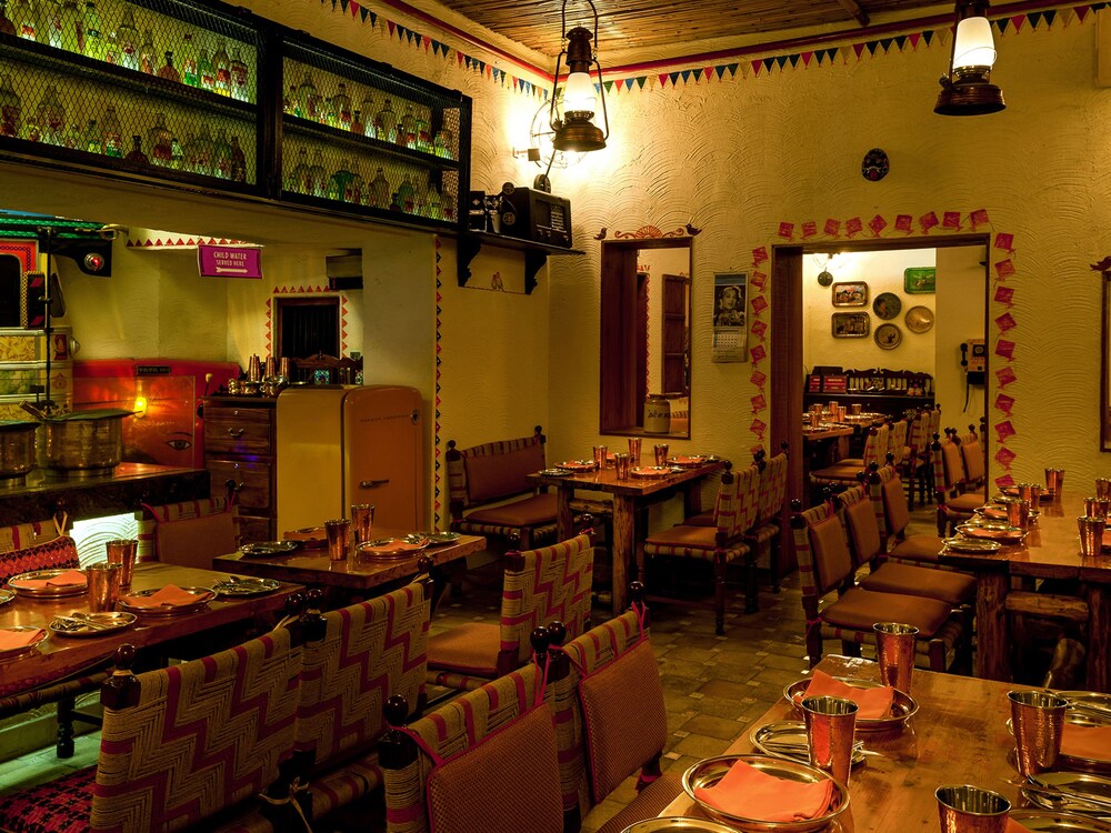 Family Dining