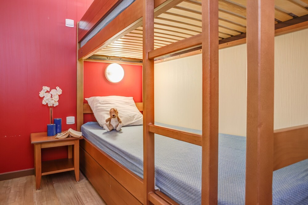 Apartment, 2 Bedrooms - Childrens Theme Room