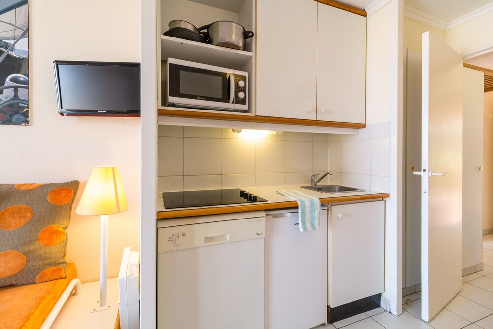 Kitchenette dans la chambre (Studio standard pour 4/5 personnes vue Mer ECO)
