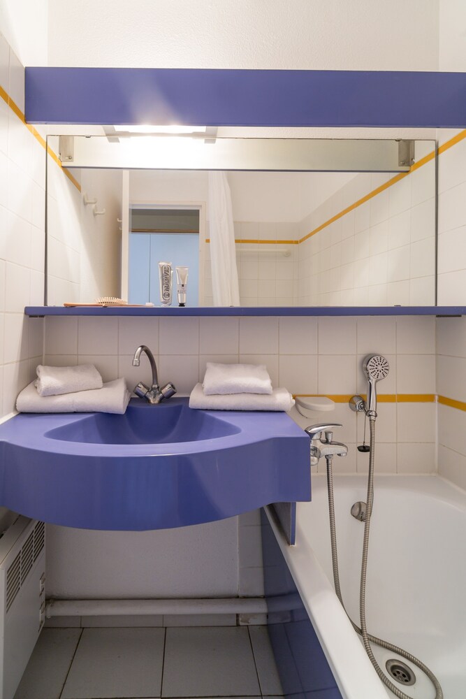 Salle de bain (Appartement 2 pièces Standard Eco, 4/5 pers, Vue mer)